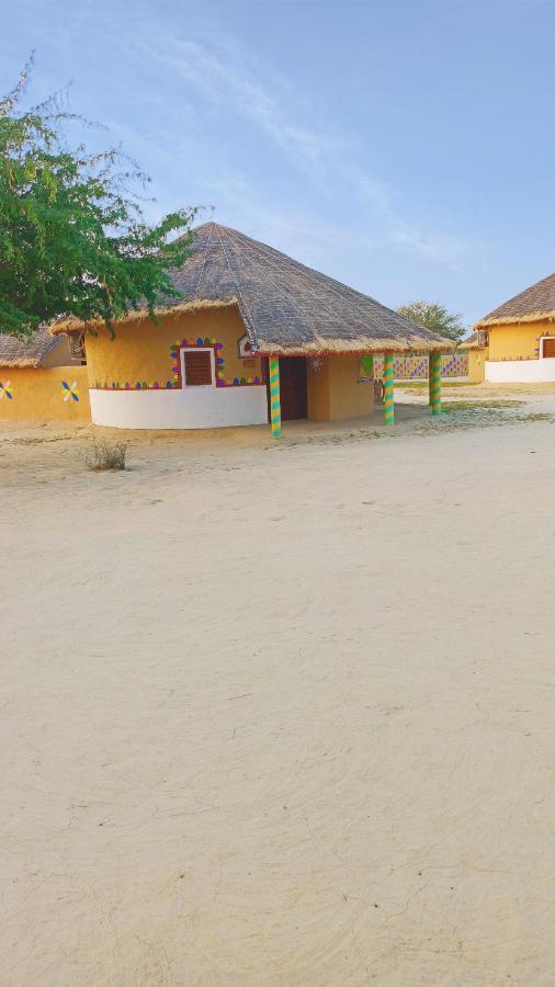 Mahefeel E Rann Resort Bherandiala ภายนอก รูปภาพ