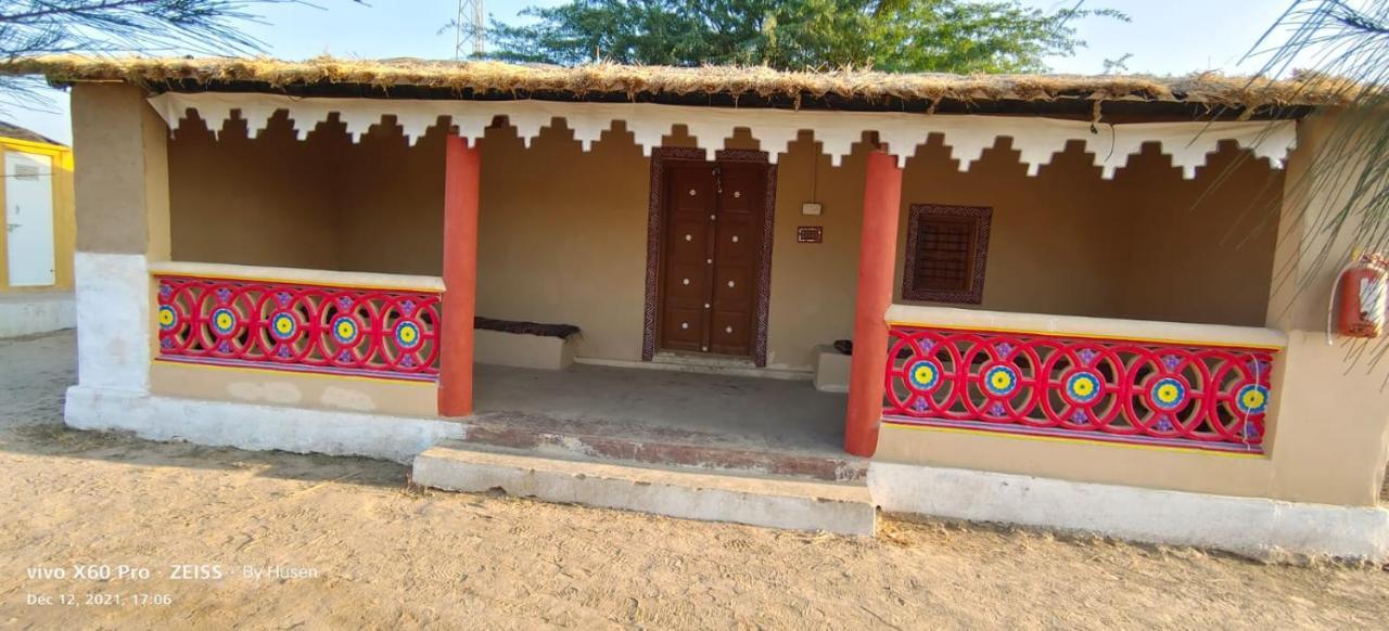 Mahefeel E Rann Resort Bherandiala ภายนอก รูปภาพ