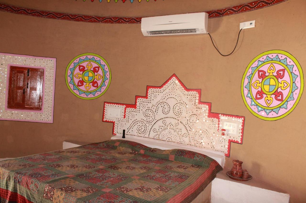 Mahefeel E Rann Resort Bherandiala ภายนอก รูปภาพ